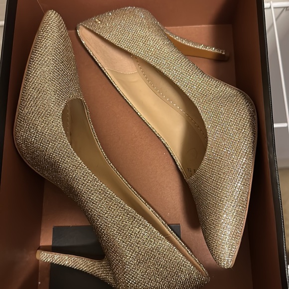 Coach Addie 90 Pump Gold - Picture 3 of 4